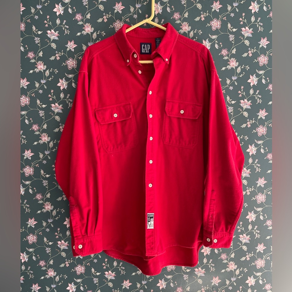 Vintage 90’s Outdoor Gap Red Button Down Flannel Shirt - Size XL